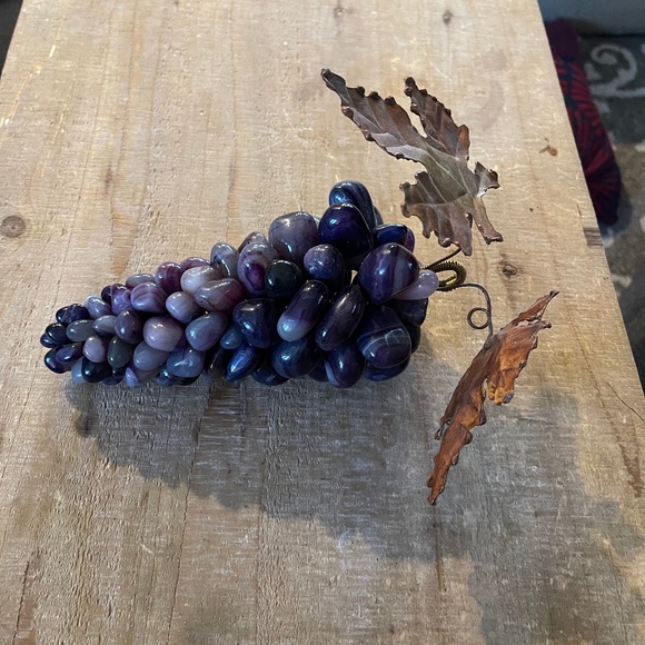 Vintage Gemstone Grape Bunch of Purple Agate with Copper Leaves - Picture 9 of 12